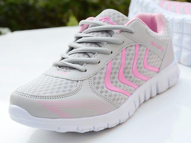 Women's Breathable Mesh Sneakers