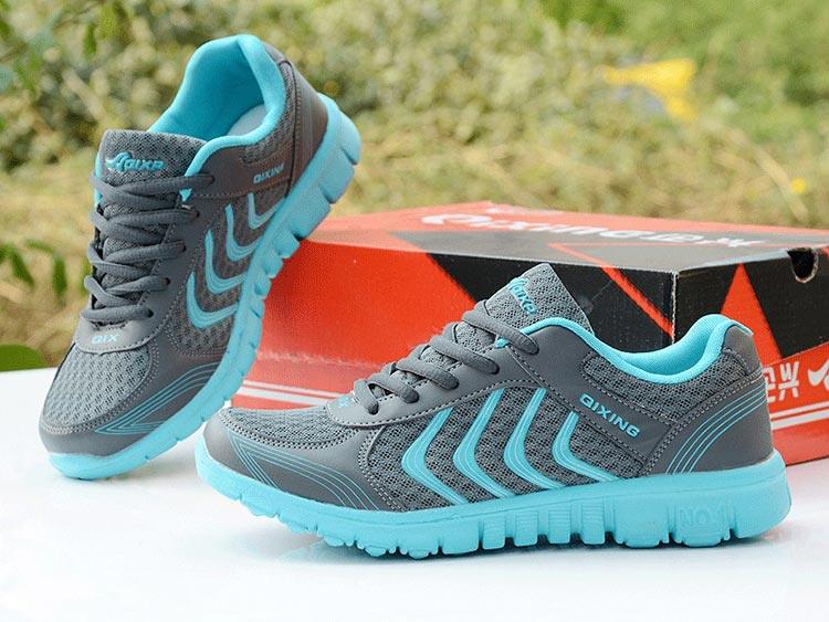 Women's Breathable Mesh Sneakers