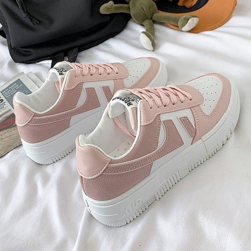 Women's Casual Breathable Flat Sneakers