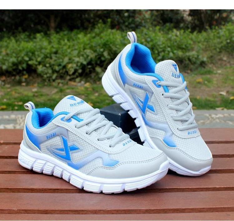 Men's Lightweight Slip-On Mesh Running Sneakers