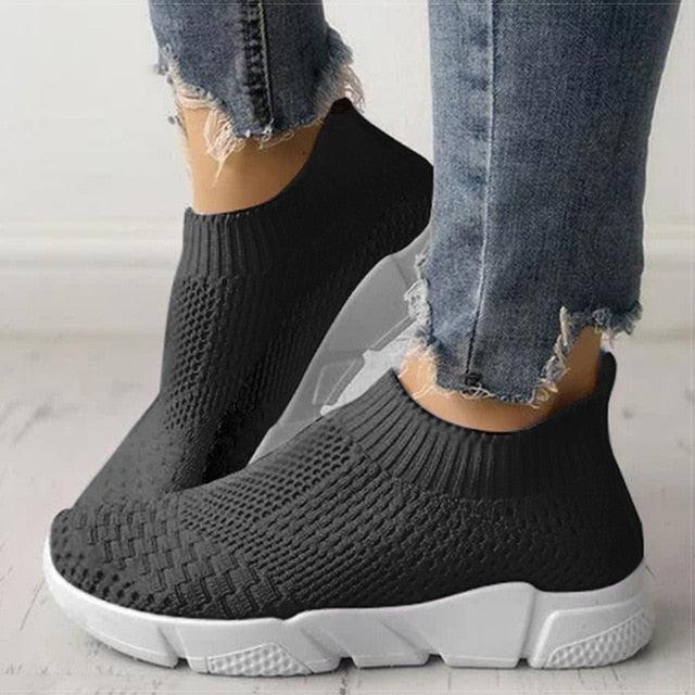 Women's Lightweight Slip-On Mesh Sneakers