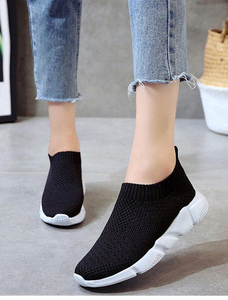 Women's Lightweight Slip-On Mesh Sneakers